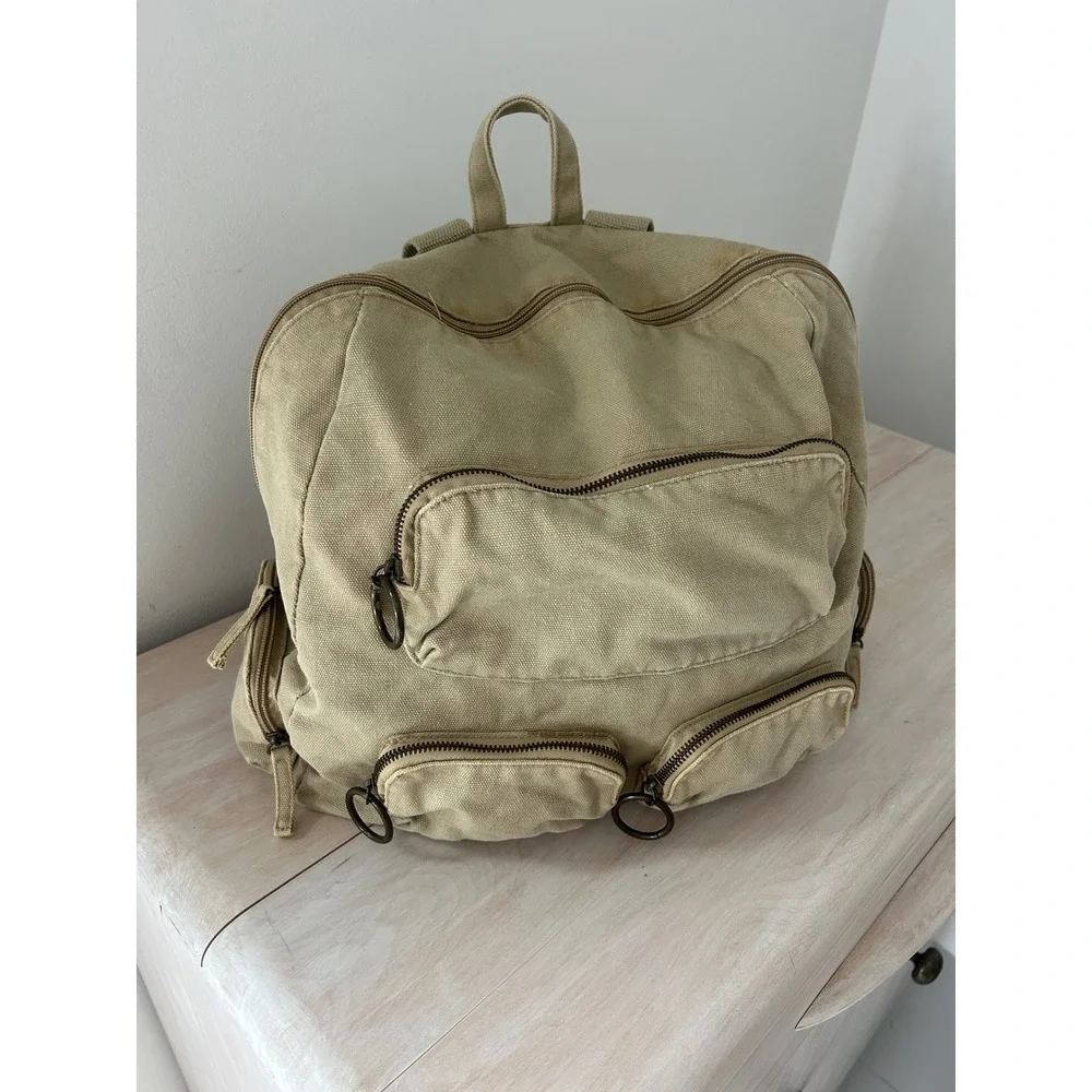 Unbranded khaki canvas